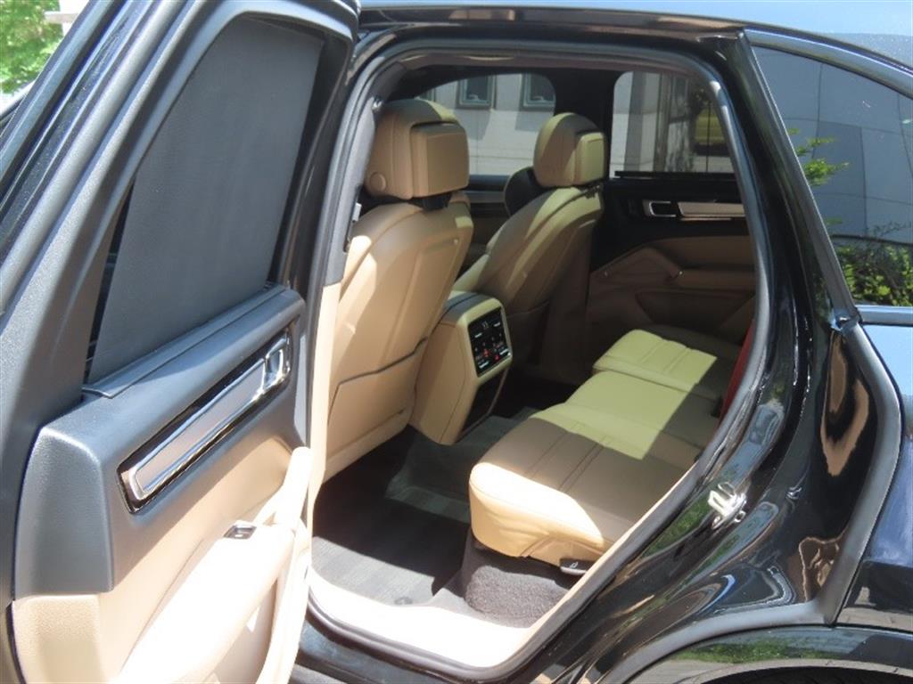 Porsche Cayenne 2022 Negro - Importación desde Corea - HF Imports Iquique - Foto 15