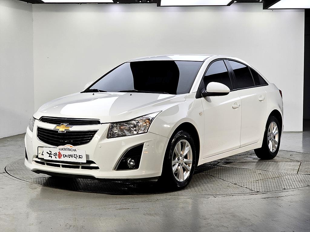 Chevrolet Cruise 2013 Blanco - Importación desde Corea - HF Imports Iquique - Foto 1