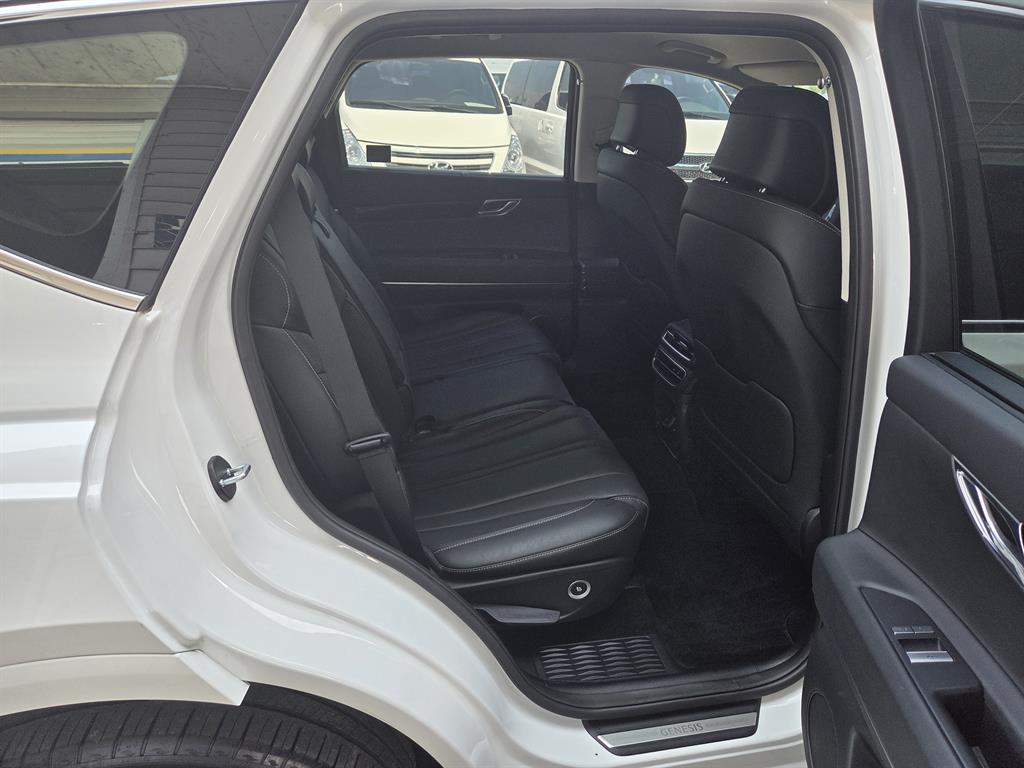 Genesis GV80 2022 Blanco - Importación desde Corea - HF Imports Iquique - Foto 16