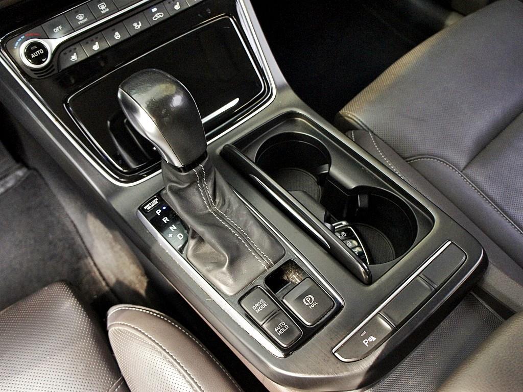 HYUNDAI Grandeur 2017 Verde - Importación desde Corea - HF Imports Iquique - Foto 13