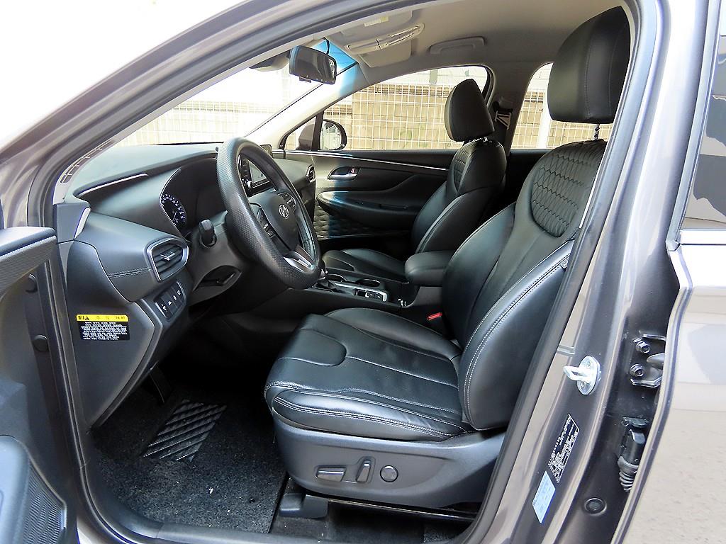 HYUNDAI Santa Fe - Vista 5