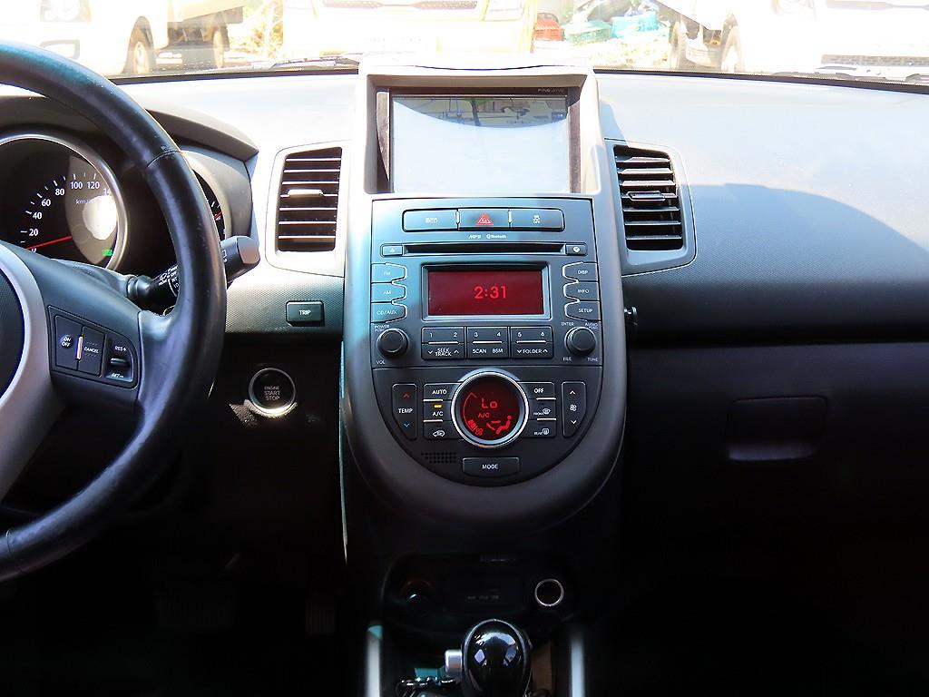 KIA Soul - Vista 12