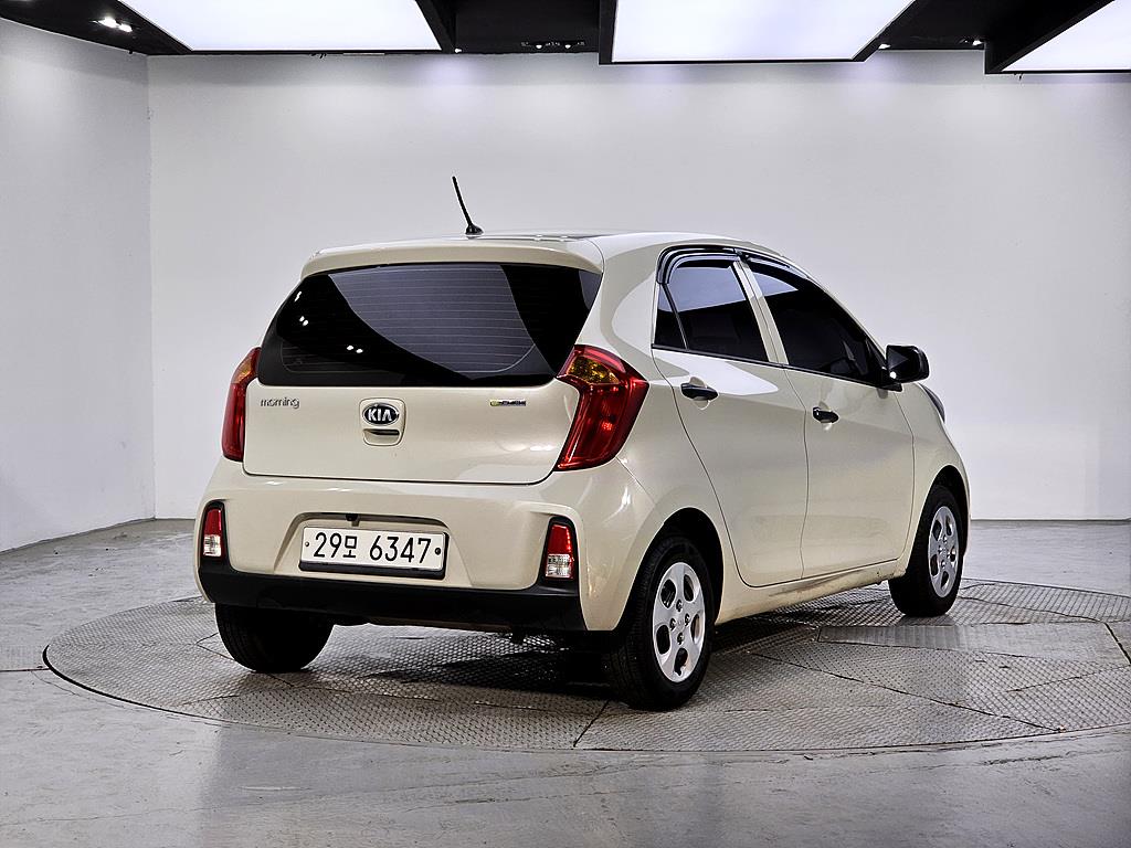 KIA Morning - Vista 6