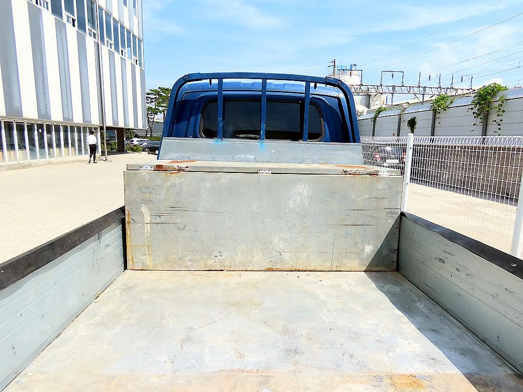 Small Truck Cargo (small) - Vista 5