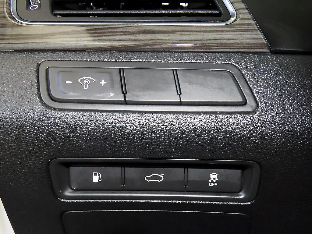 HYUNDAI Sonata 2015 Blanco - Importación desde Corea - HF Imports Iquique - Foto 14