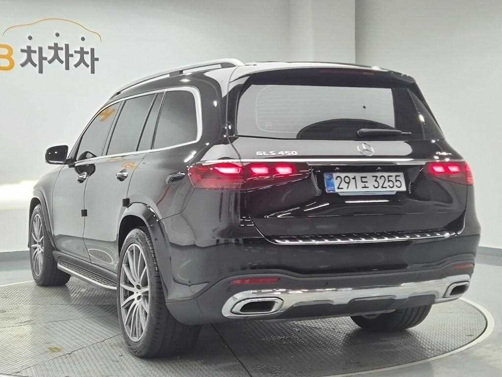 Mercedes Benz GLS Class - Vista 2