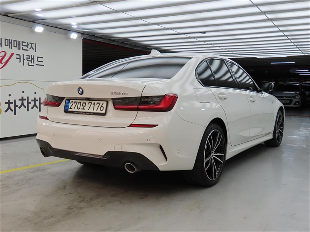 BMW 3 series - Vista 4