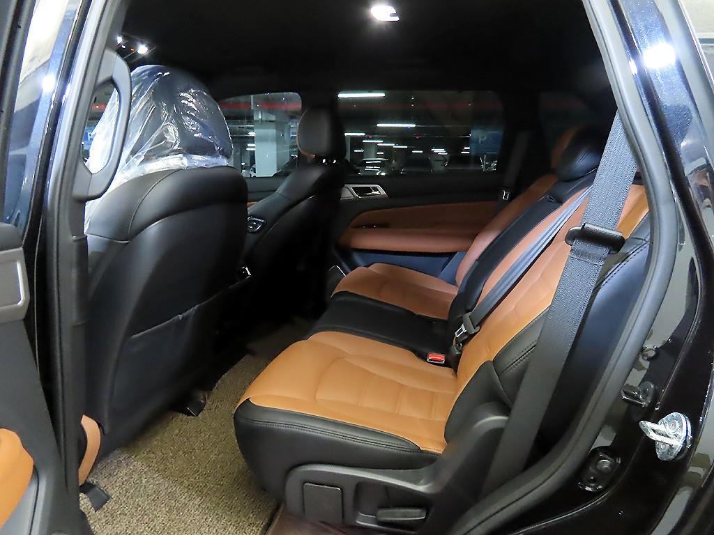 Ssangyong Rexton - Vista 9