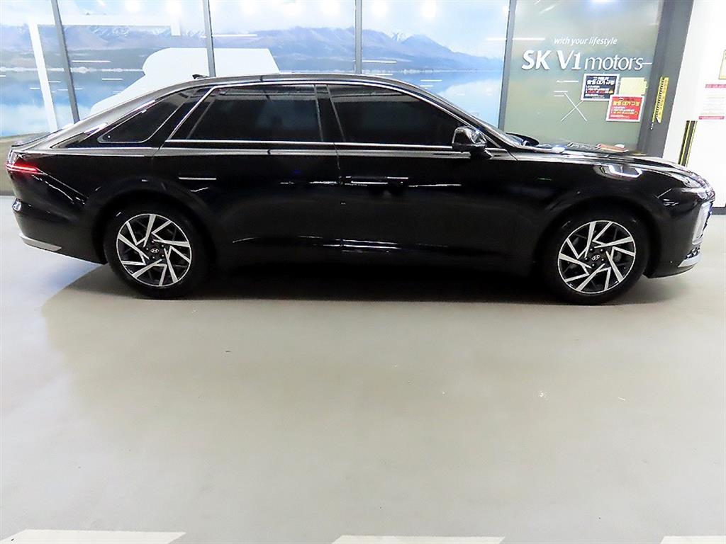 HYUNDAI Grandeur - Vista 3