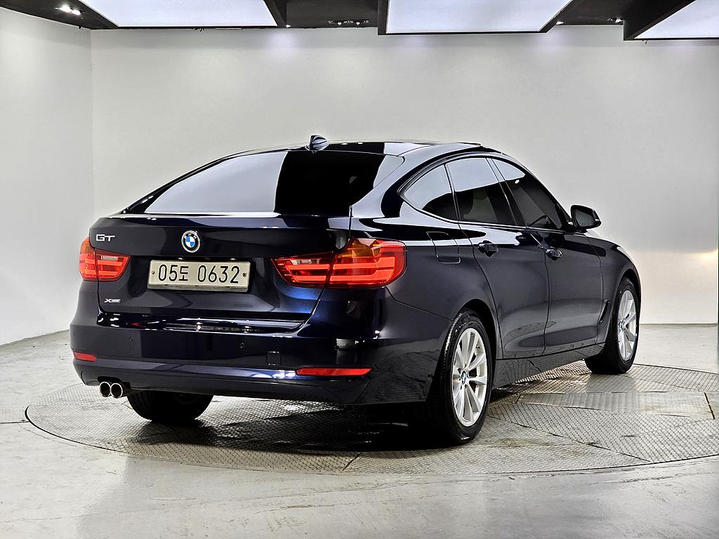 BMW Gran Turismo - Vista 6