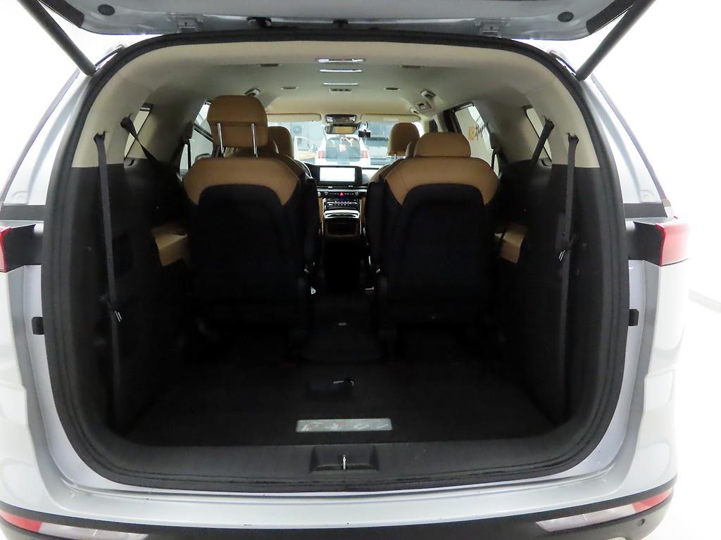 KIA Carnival 2022 Plateado - Importación desde Corea - HF Imports Iquique - Foto 17
