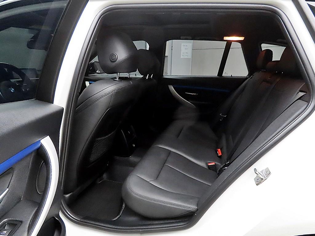 BMW 3 series - Vista 8