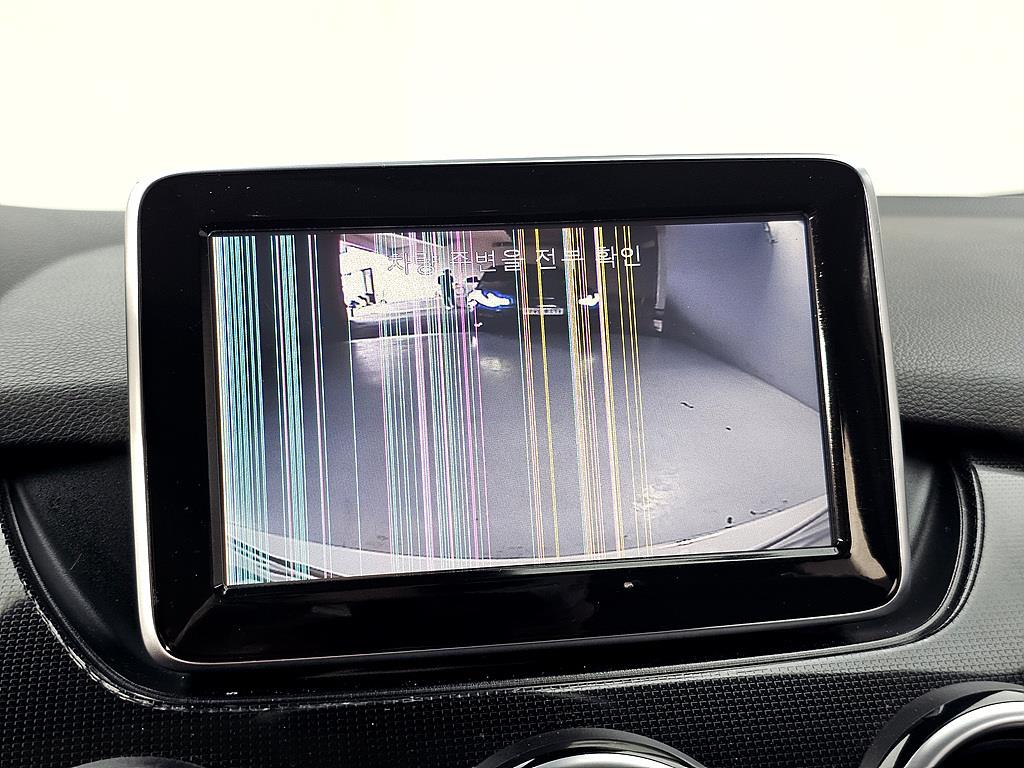 Mercedes Benz B Class (MY B) 2013 Blanco - Importación desde Corea - HF Imports Iquique - Foto 17