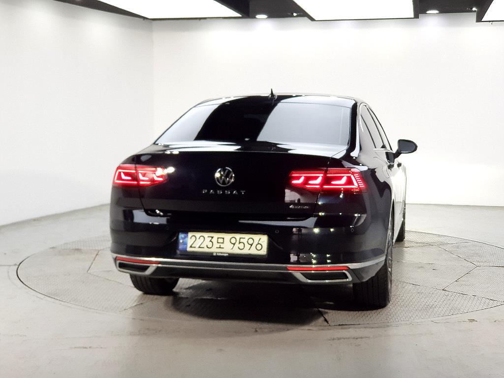 Volkswagen Passat - Vista 3
