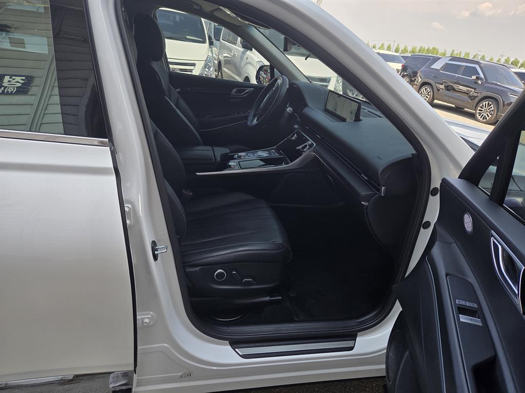 Genesis GV80 2022 Blanco - Importación desde Corea - HF Imports Iquique - Foto 15