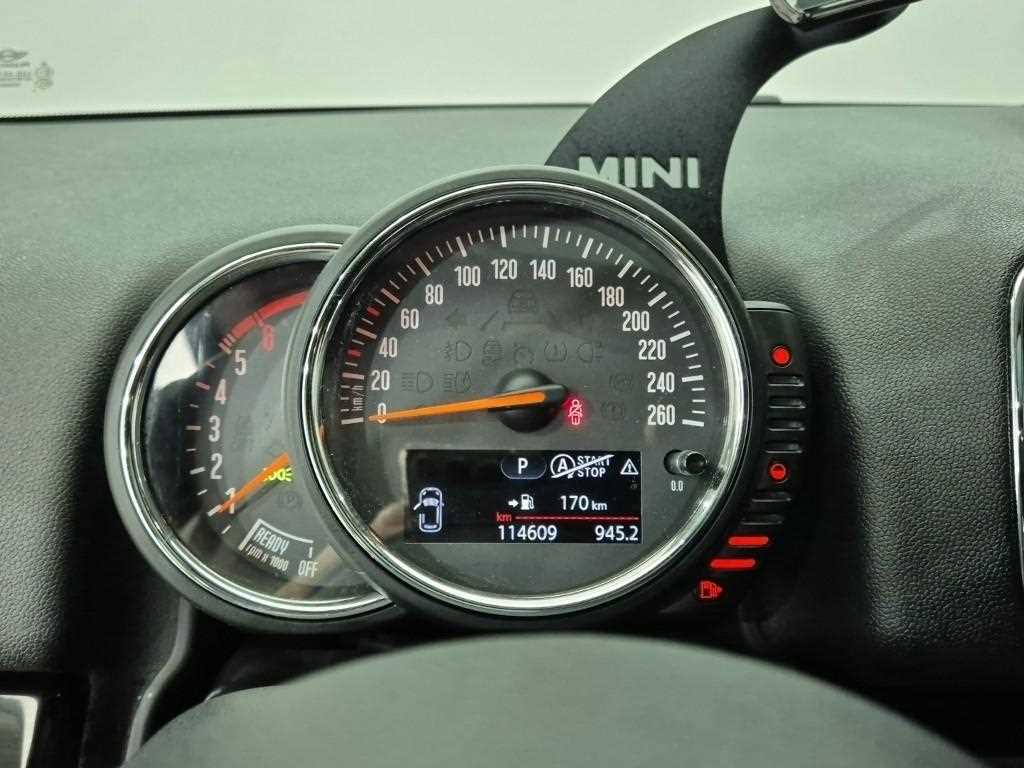 Mini Countryman - Vista 6