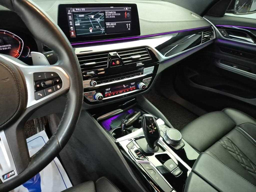 BMW Gran Turismo - Vista 12