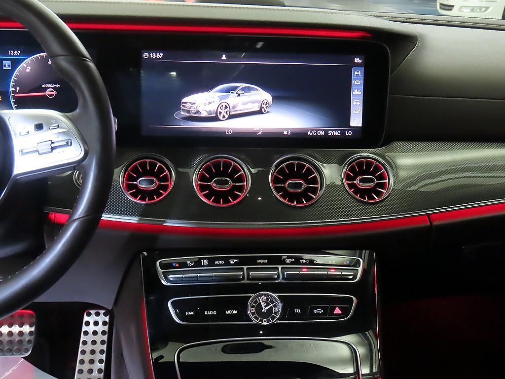 Mercedes Benz CLS Class - Vista 11