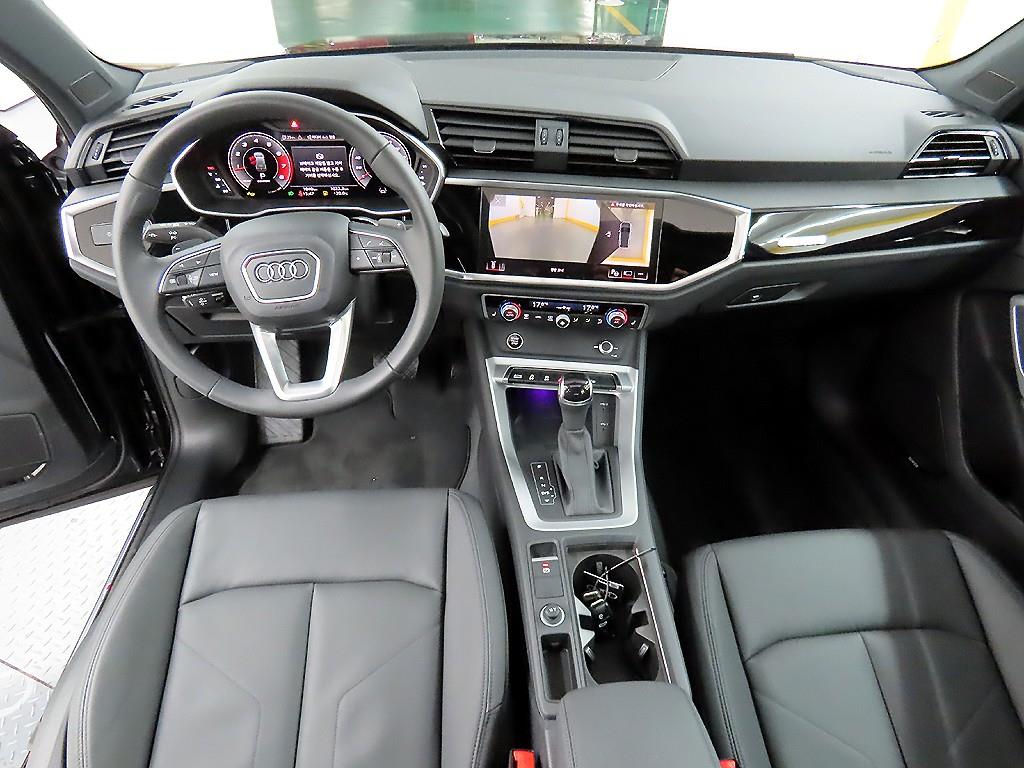 Audi Q3 - Vista 9