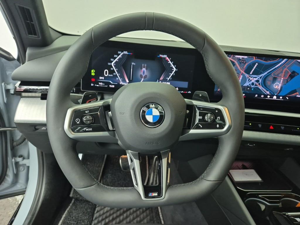 BMW 5 Series - Vista 11