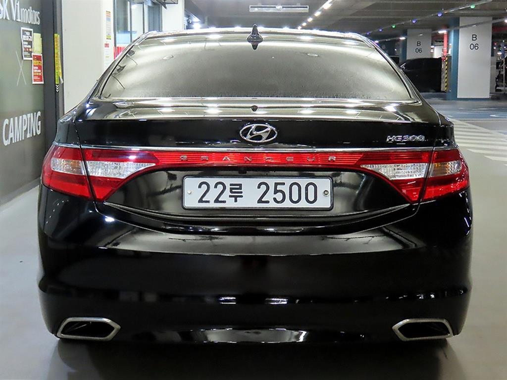 HYUNDAI Grandeur - Vista 5