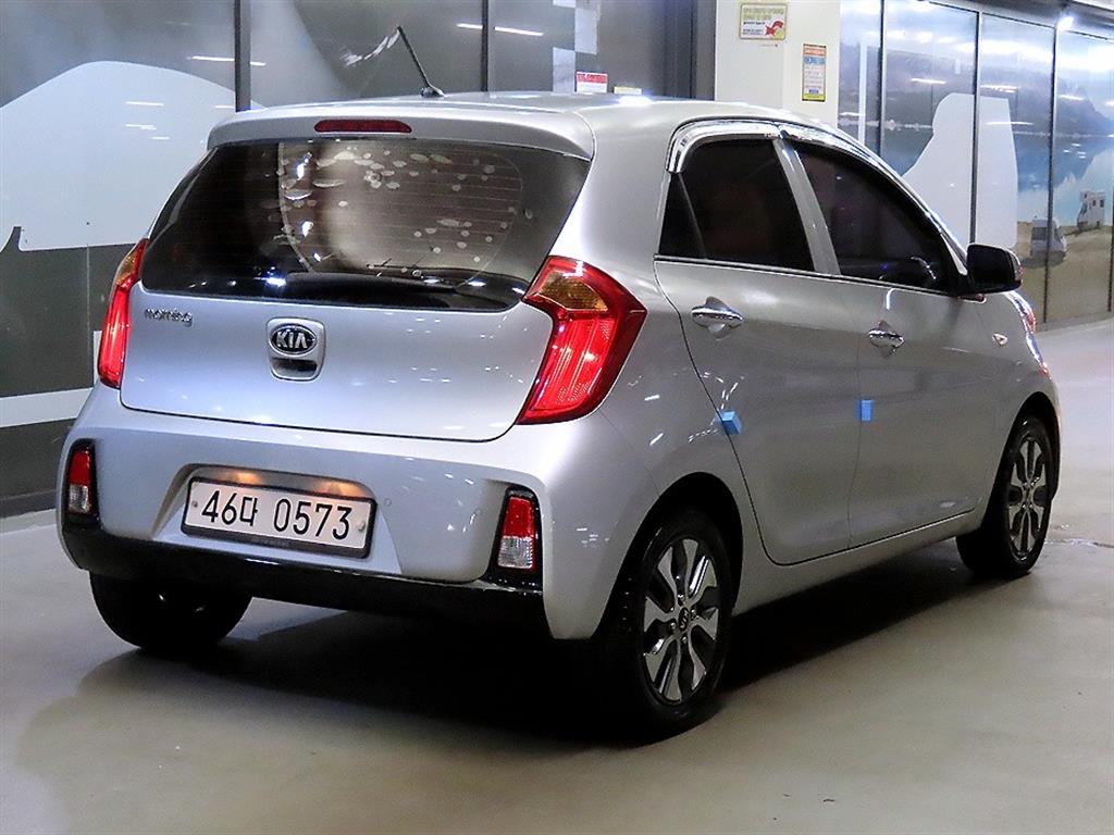 KIA Morning - Vista 4
