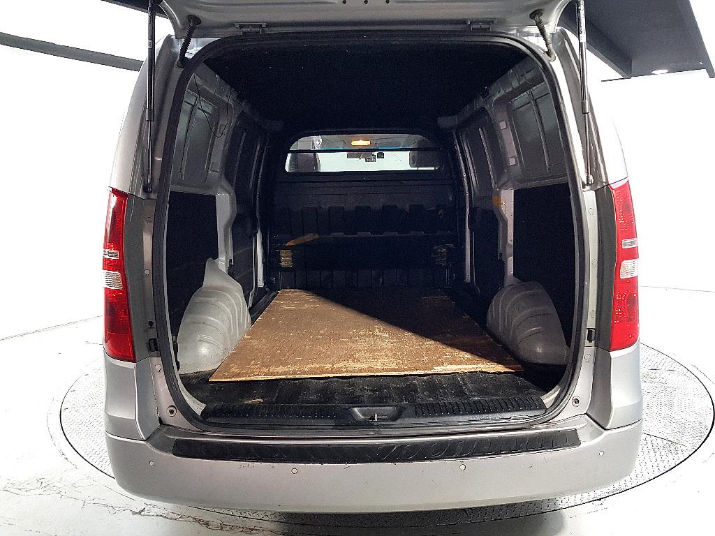 HYUNDAI Starex 2015 Plateado - Importación desde Corea - HF Imports Iquique - Foto 19