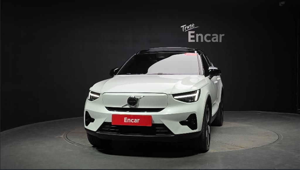 Volvo XC40 - Vista 3