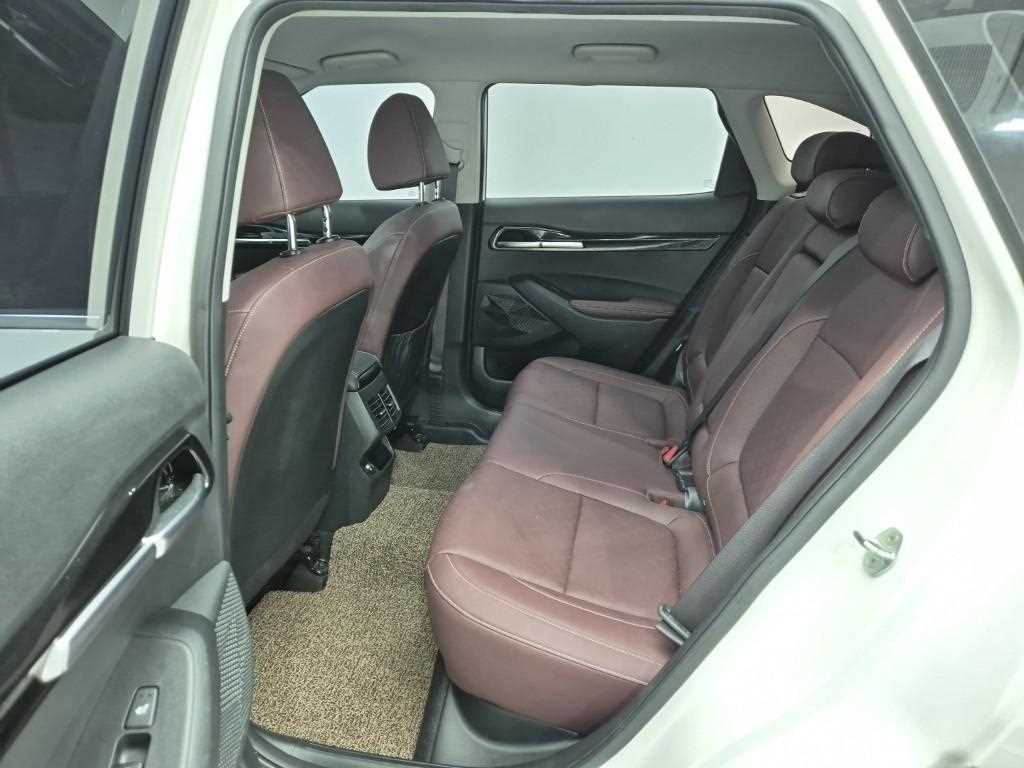 KIA Seltos - Vista 12