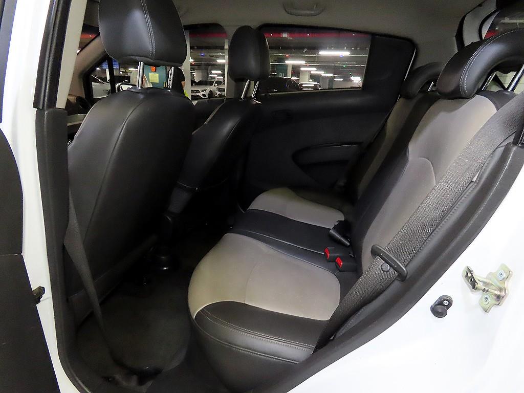 Chevrolet Spark - Vista 7