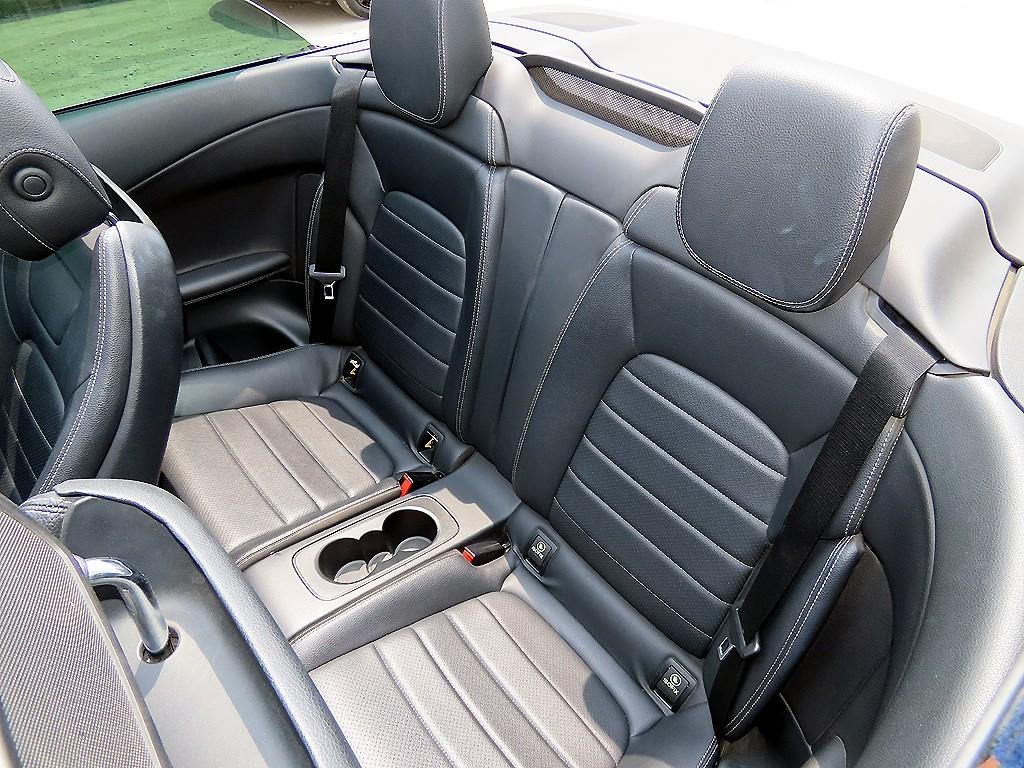 Mercedes Benz C Class - Vista 7