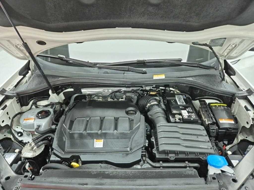 Volkswagen Tiguan - Vista 5