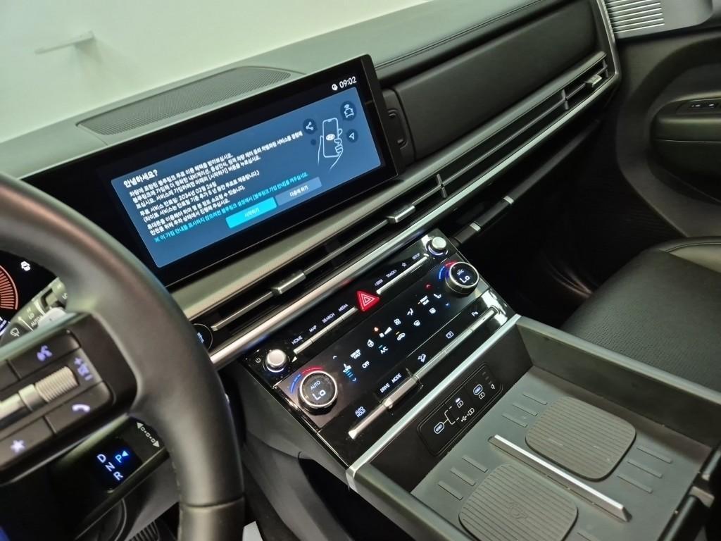 HYUNDAI Santa Fe - Vista 10