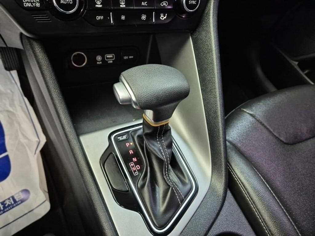 KIA Niro - Vista 8