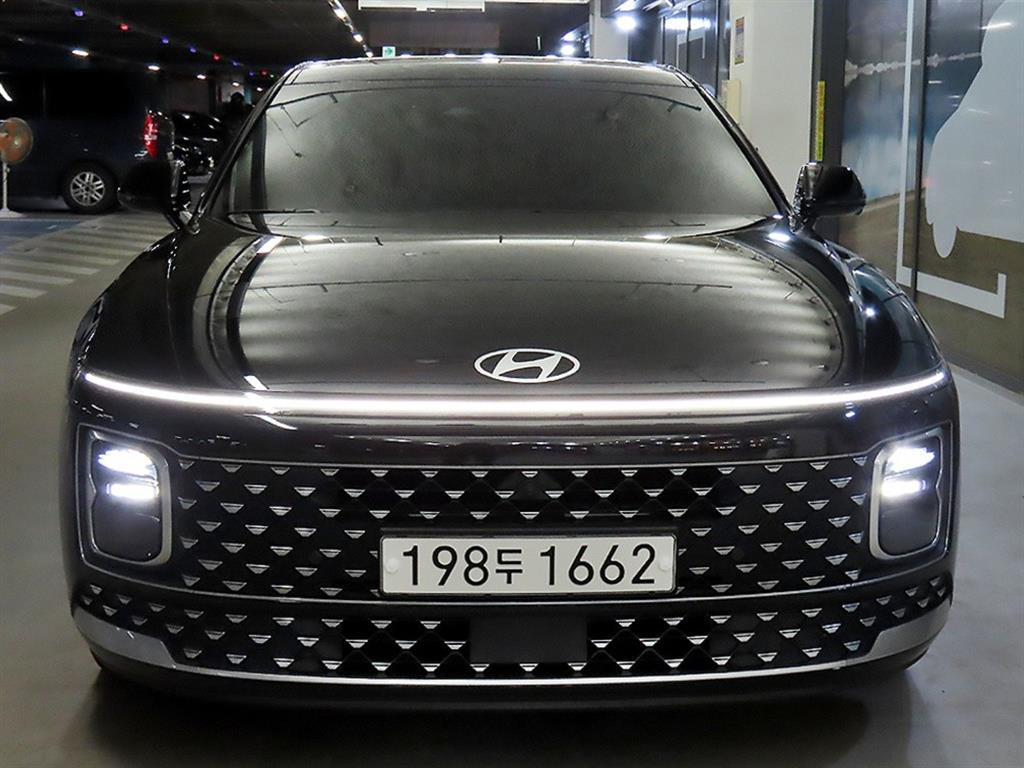 HYUNDAI Grandeur - Vista 2