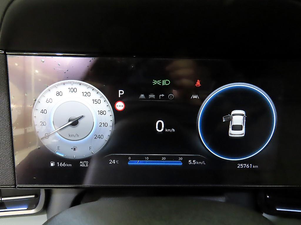 HYUNDAI Avante - Vista 11