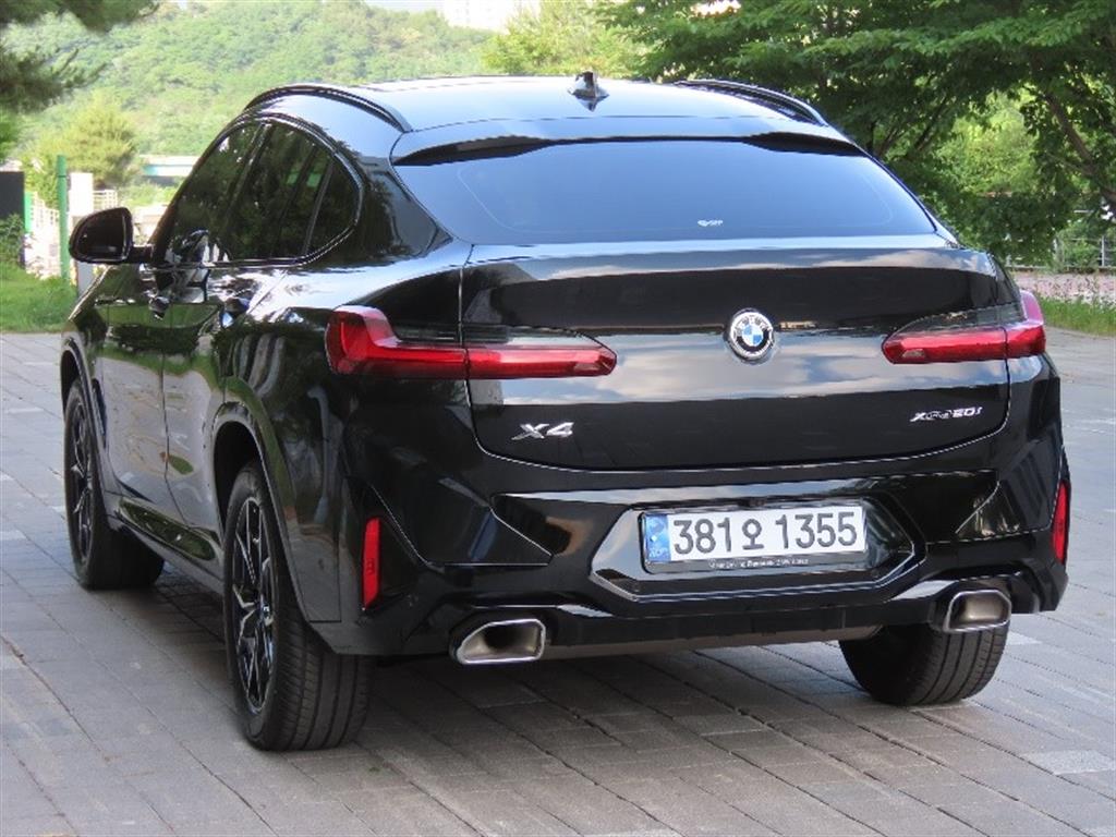BMW X4 - Vista 6