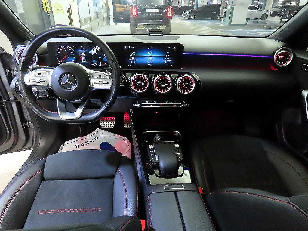 Mercedes Benz A Class - Vista 10