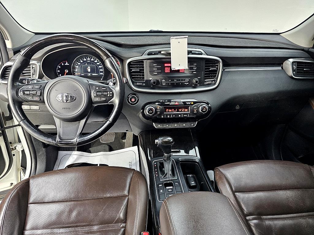 KIA Sorento - Vista 7