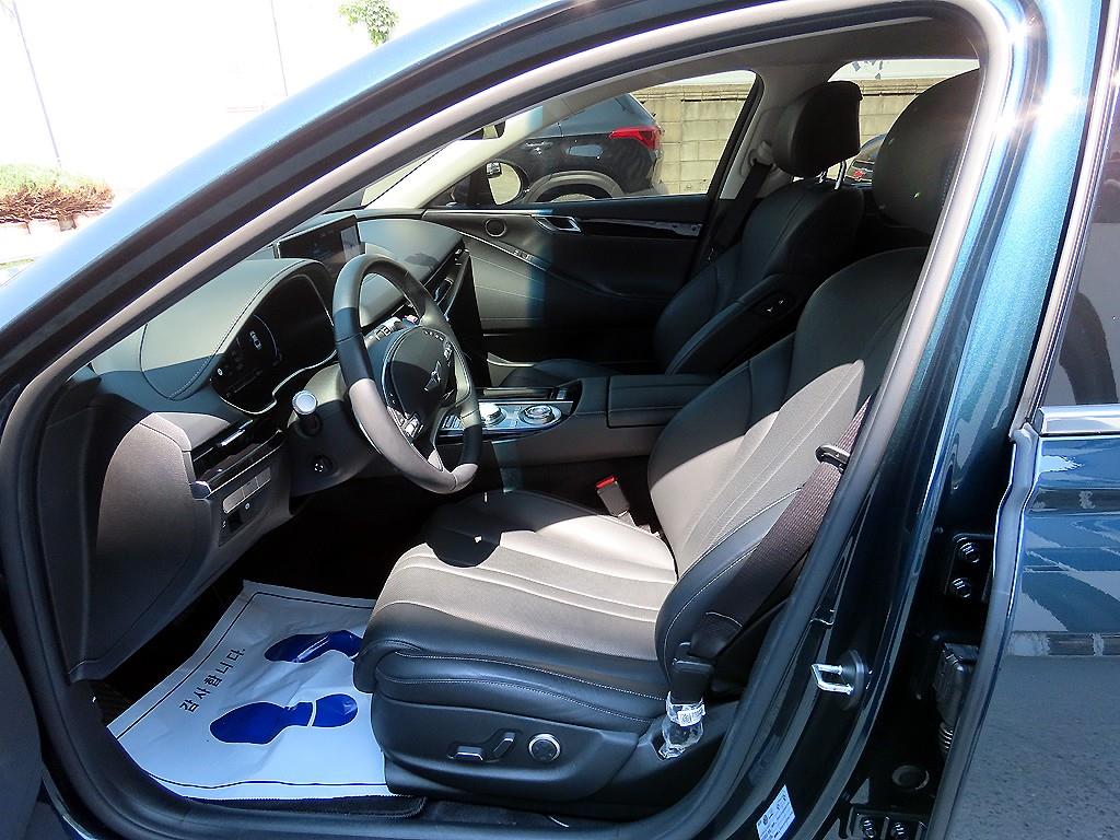 Genesis G80 - Vista 5