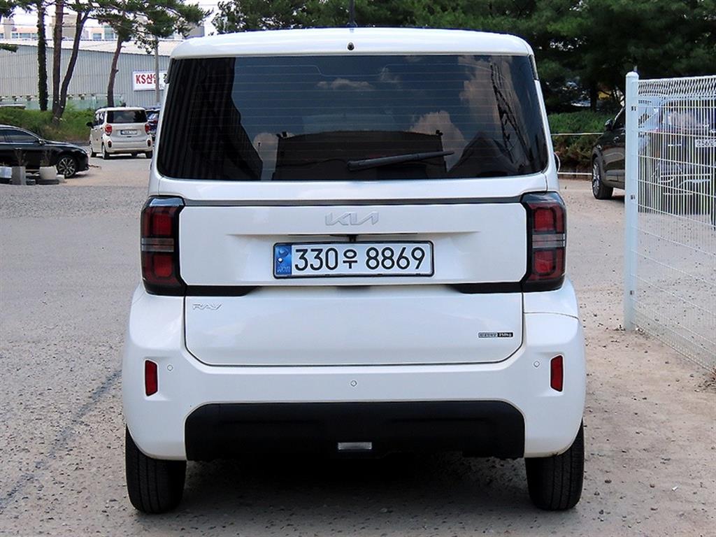 KIA Ray - Vista 4