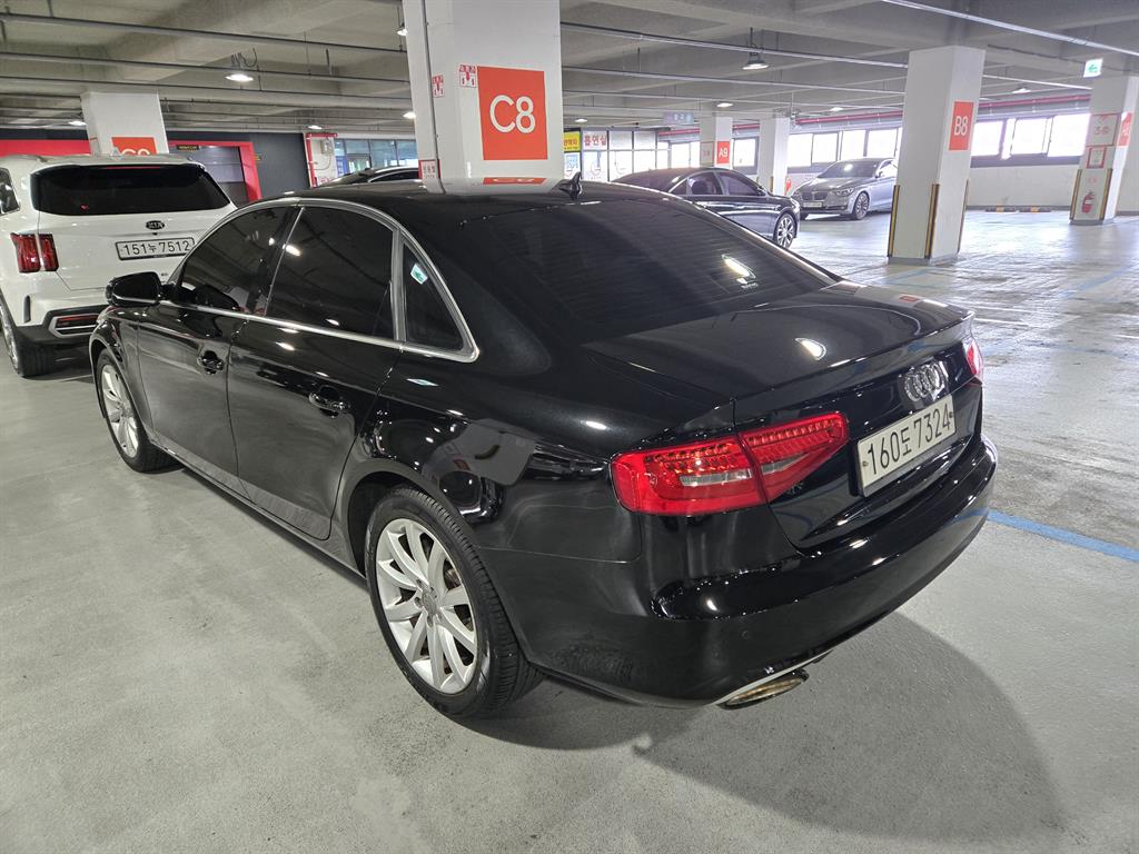 Audi A4 - Vista 5