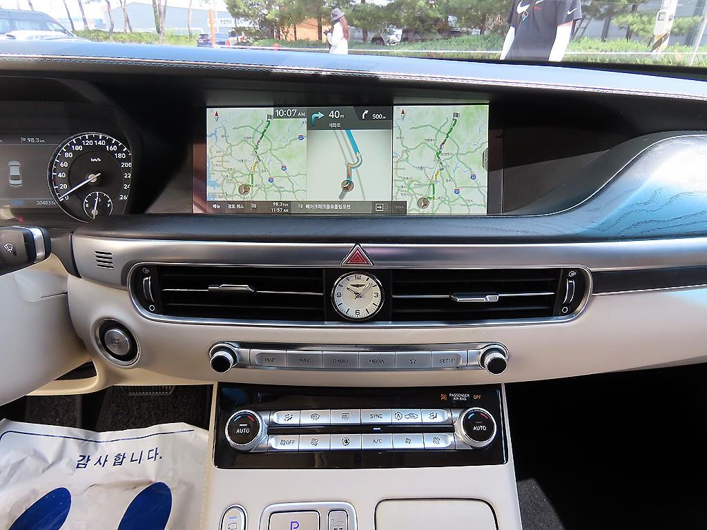 Genesis G90 2019 Negro - Importación desde Corea - HF Imports Iquique - Foto 13