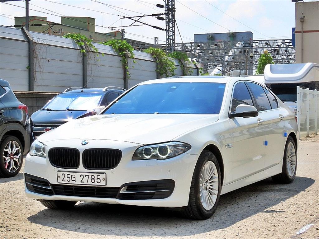 BMW 5 Series - Vista 2