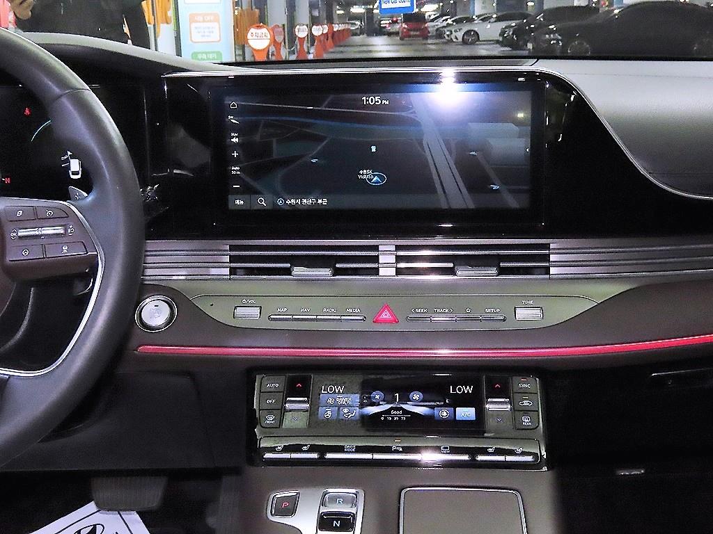 HYUNDAI Grandeur - Vista 11