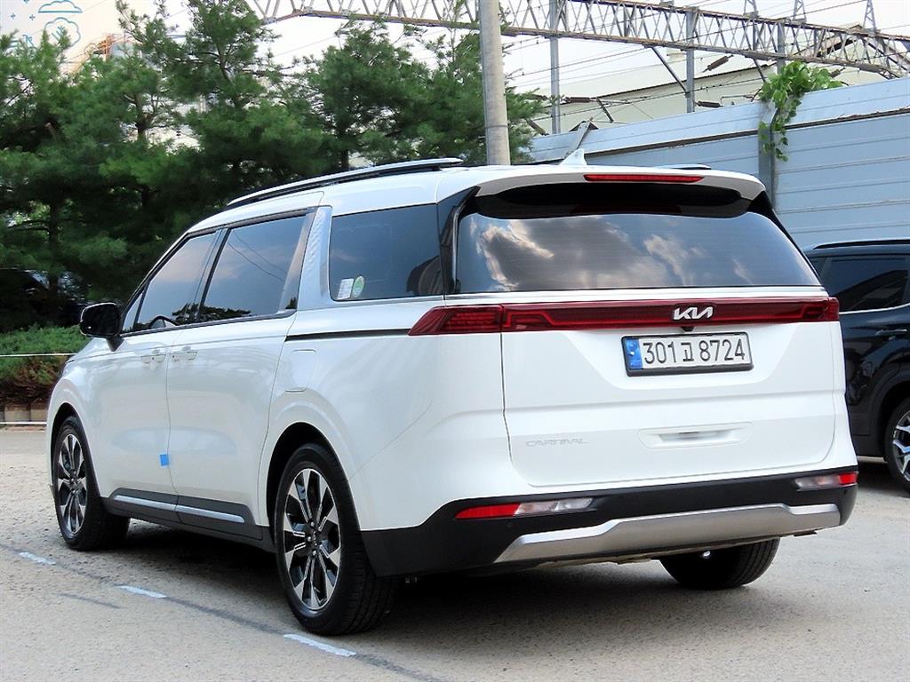 KIA Carnival - Vista 3