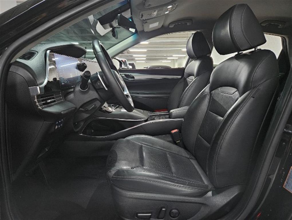 HYUNDAI Grandeur - Vista 9