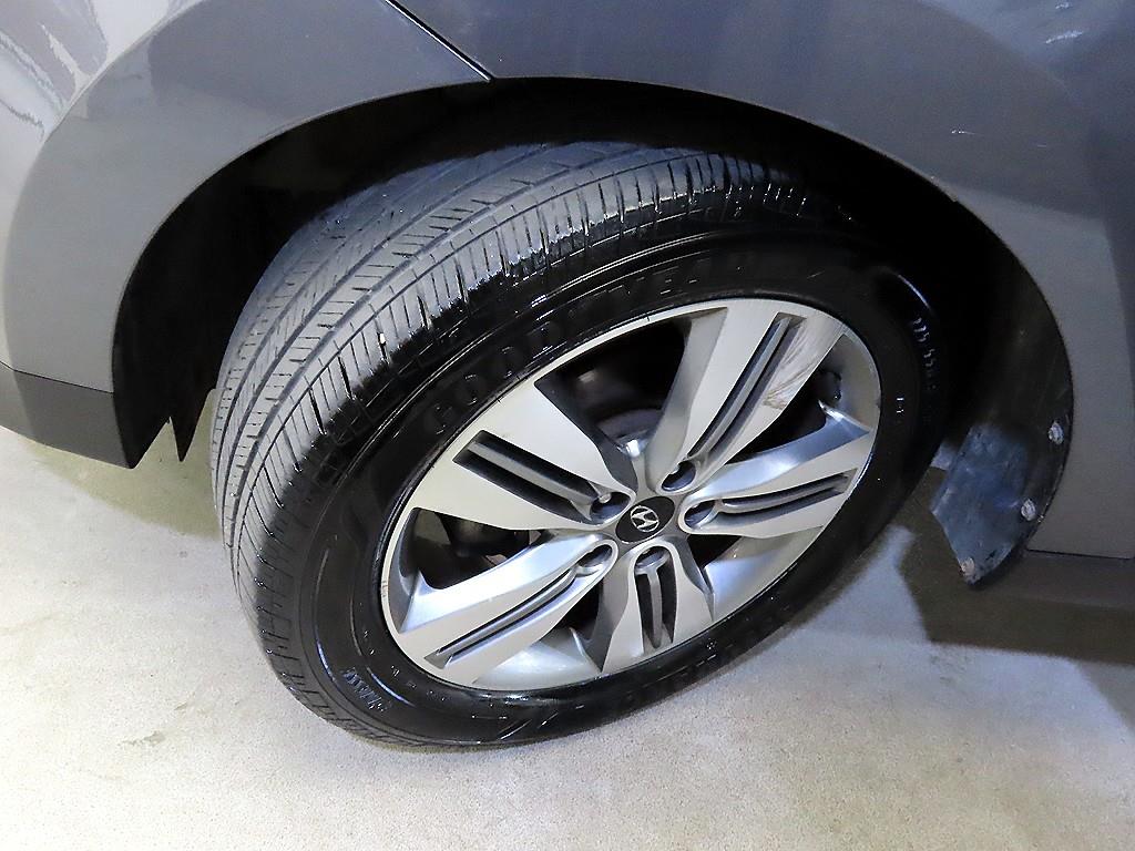 HYUNDAI Tucson 2015 Gris - Importación desde Corea - HF Imports Iquique - Foto 20