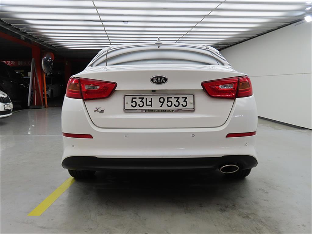 KIA K5 - Vista 3