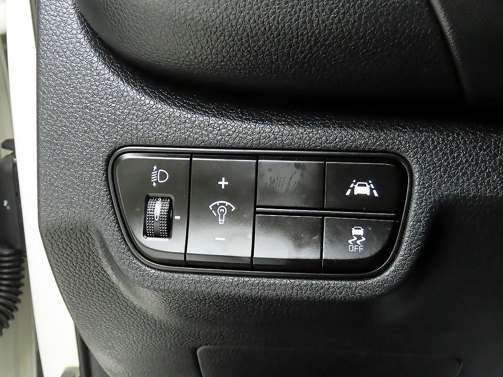 KIA Seltos - Vista 12
